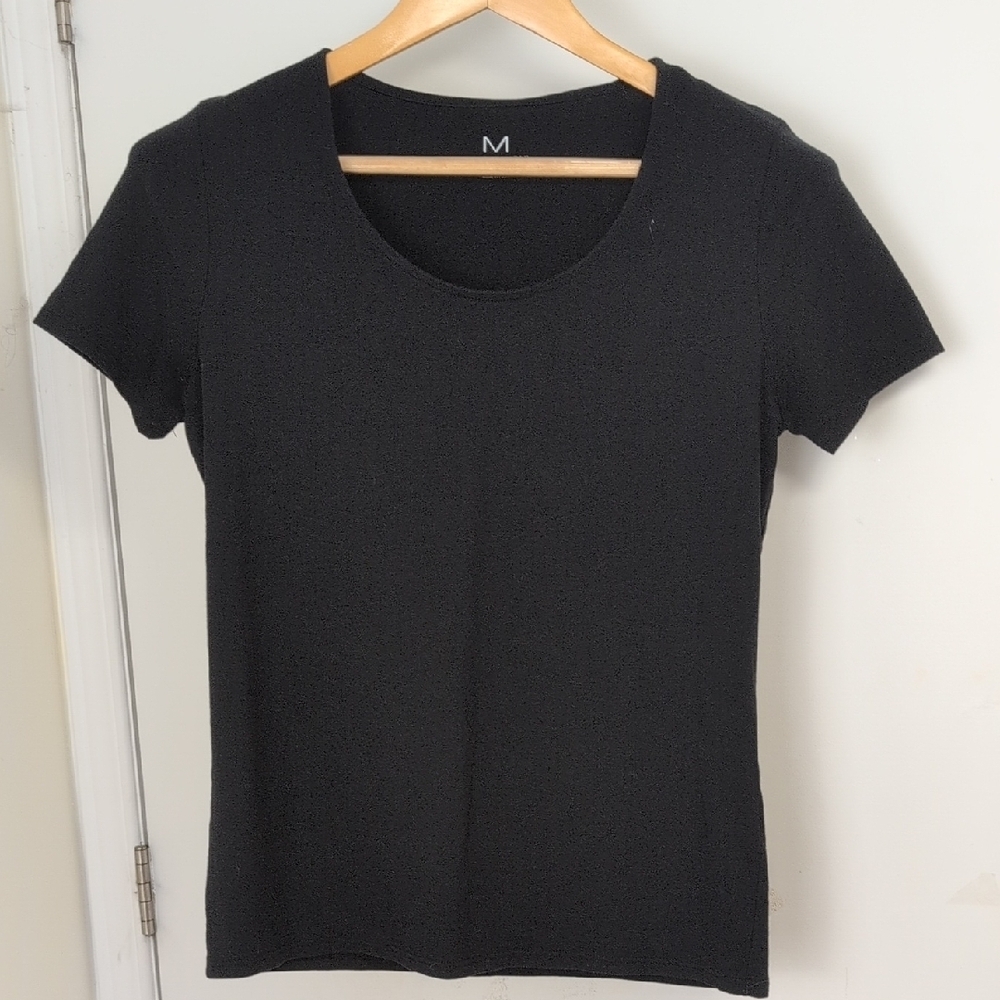 MAGASCHONI BLACK T SHIRT SIZE X SMALL